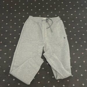 Ralph Lauren fleece lined Gray joggers. Size Large